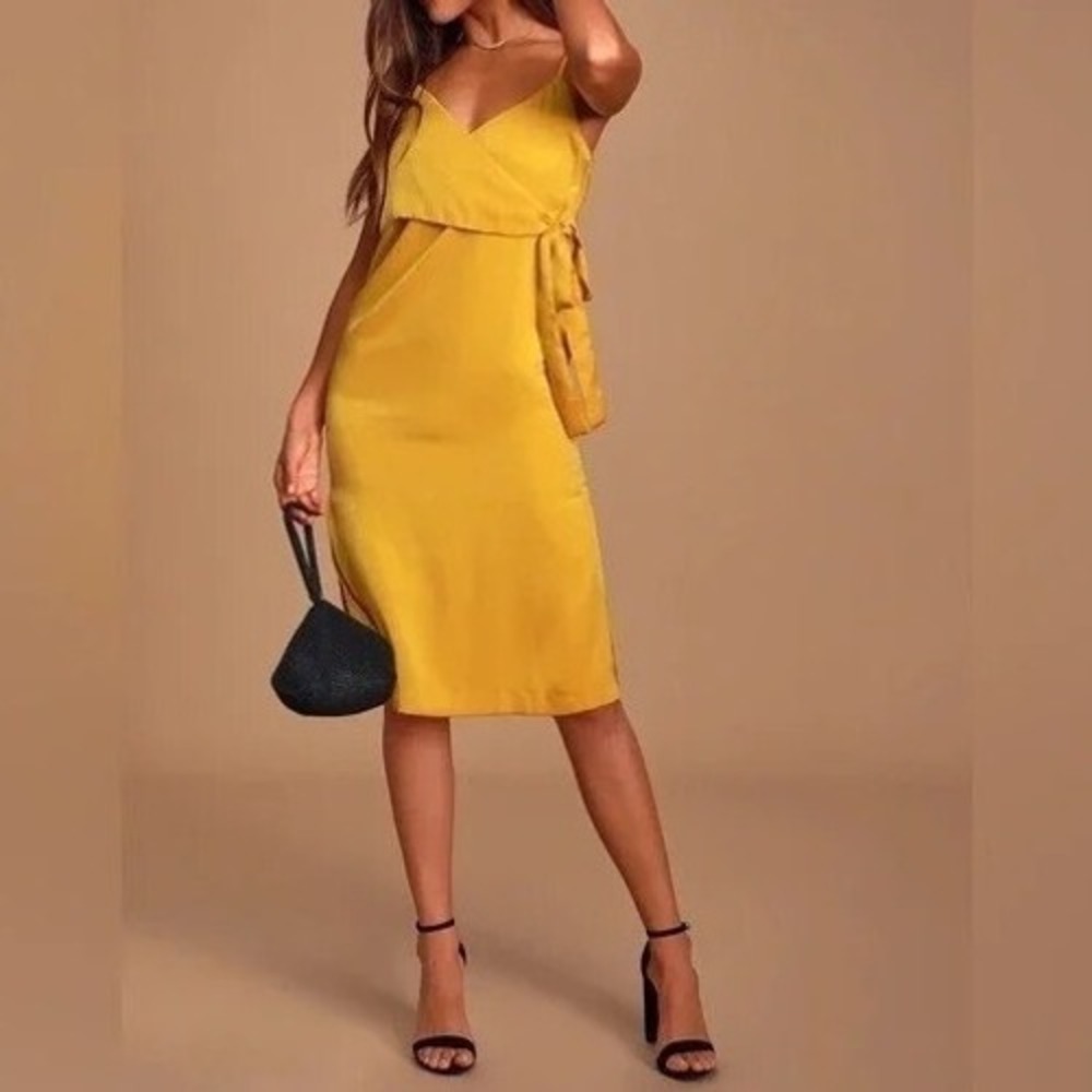 JOA Mustard Yellow Satin Wrap Midi Dress Side Tie Adjustable Straps Large T1